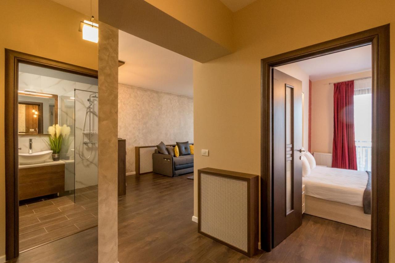 Modern Downtown Apartment Cluj Napoca Bagian luar foto