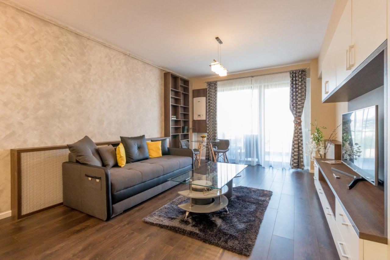 Modern Downtown Apartment Cluj Napoca Bagian luar foto