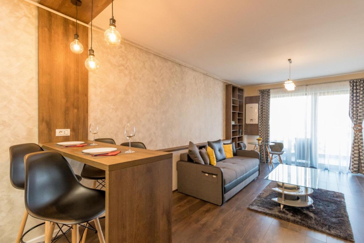 Modern Downtown Apartment Cluj Napoca Bagian luar foto