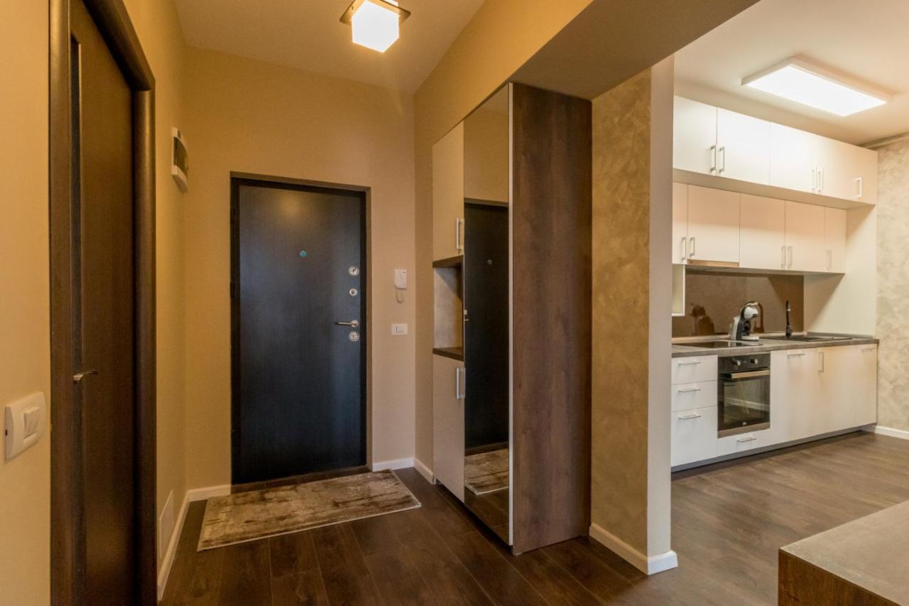 Modern Downtown Apartment Cluj Napoca Bagian luar foto